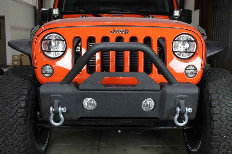Fishbone Offroad 07-18 Jeep Wrangler JK Stubby Bumper W/Tube Guard - Black Textured Powdercoated