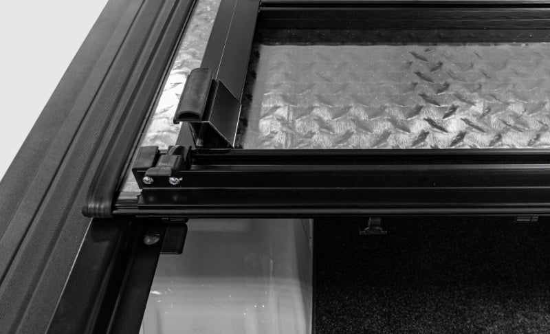Access LOMAX Tri-Fold Cover 07-21 Toyota Tundra - 5ft 6in Bed (w/ Deck Rail) - Black Diamond