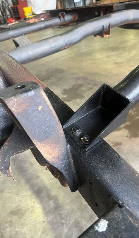 Rust Buster 1999-2004 + 2006 Chevy Silverado 1500 ward Fuel Tank Crossmember