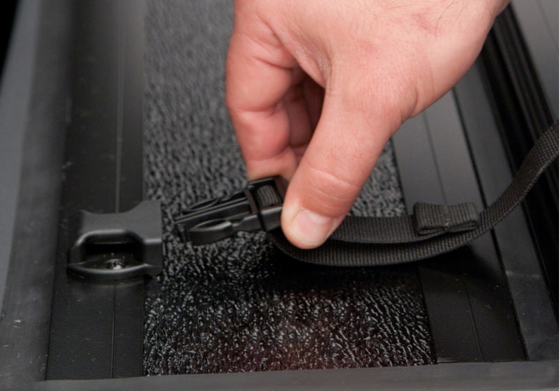UnderCover 22 Nissan Frontier 6ft. Flex Tonneau Cover
