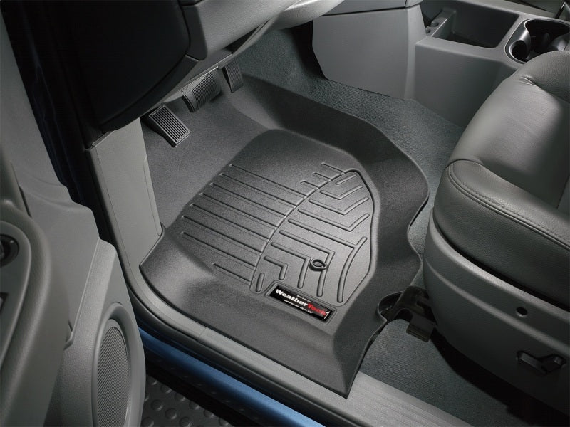 WeatherTech 04-10 Dodge Durango Front FloorLiner - Black