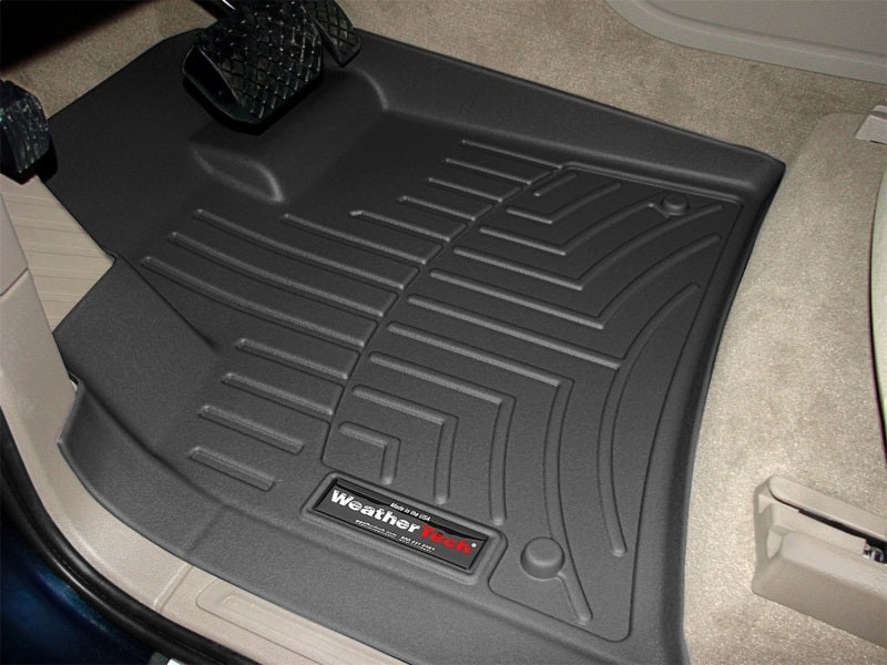 WeatherTech 07+ Audi Q7 Front FloorLiner - Black