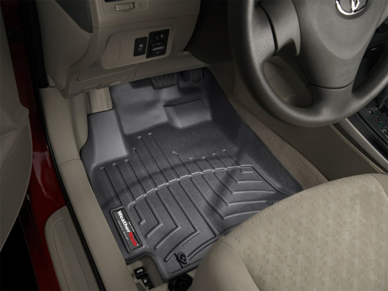 WeatherTech 09+ Pontiac Vibe Front FloorLiner - Black