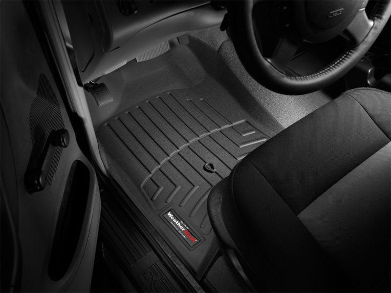 WeatherTech 05+ Ford Ranger Front FloorLiner - Black