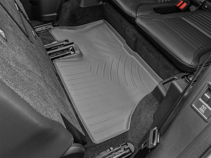 WeatherTech 2017+ Land Rover Discovery Rear FloorLiner - Grey