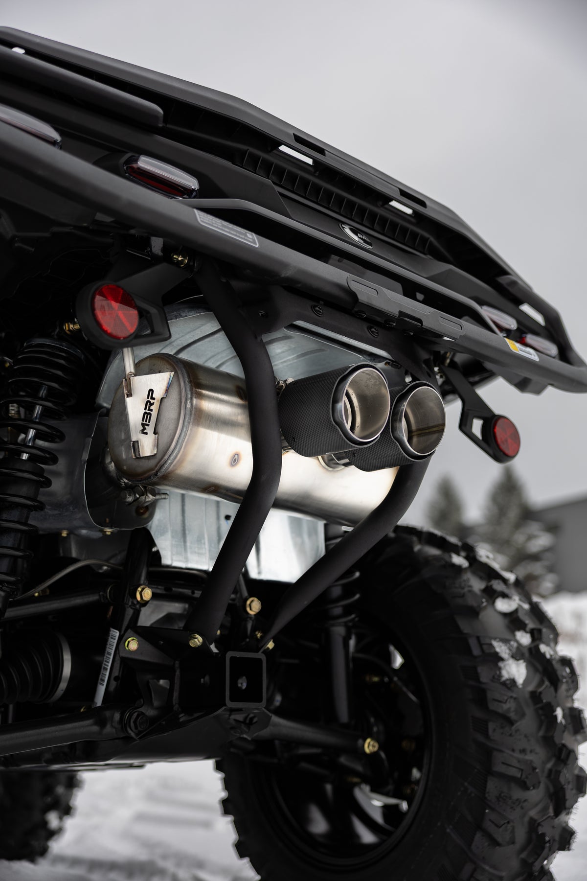 MBRP 25-Up Can-Am Outlander 850/1000R 6-Inch Single Slip-on System, Dual Outlet with CF Tips, Performance Series