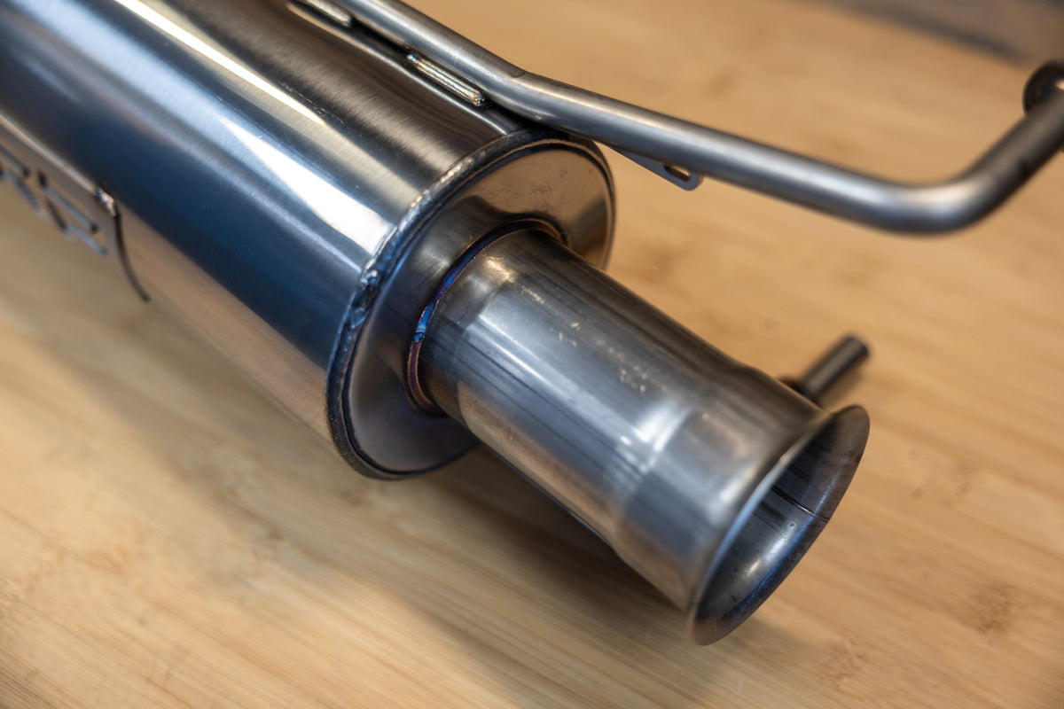 MBRP 2024-Up Polaris RZR XP 1000 Performance Series Single Slip-on Exhaust System with Catalytic Converter