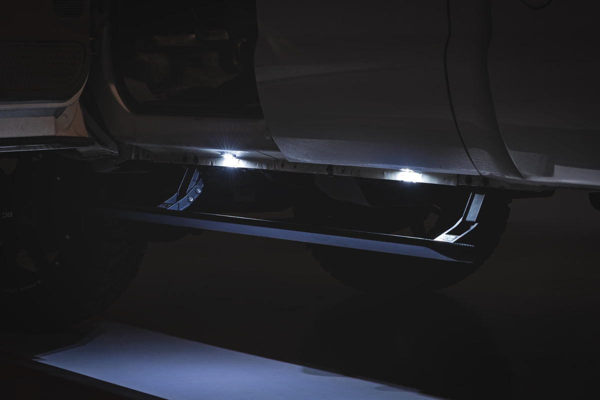 Rough Country Power Running Boards | HT-Series | Crew Cab | Ford F-250/F-350 Super Duty (1999-2016)