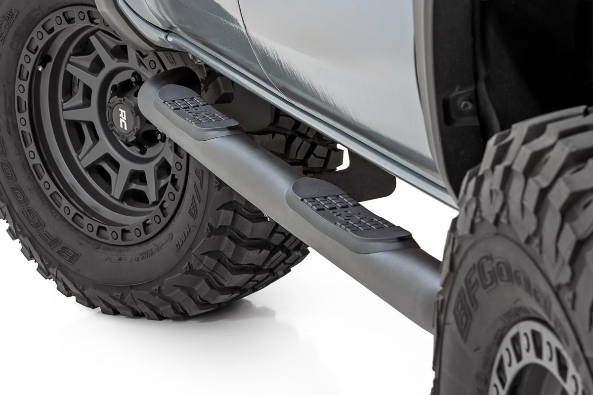 Rough Country Nerf Steps | 3-Inch Tube | Double Cab | Toyota Tacoma 2WD/4WD (2005-2023)
