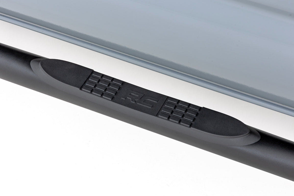 Rough Country Nerf Steps | 3-Inch Tube | Double Cab | Toyota Tacoma 2WD/4WD (2005-2023)