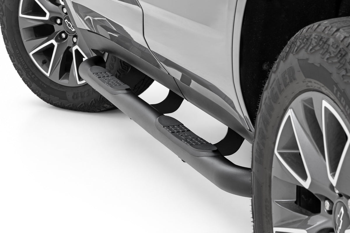 Rough Country Nerf Steps | 3-Inch Tube | Chevy/GMC Tahoe/Yukon (21-26)