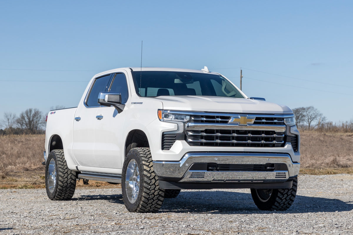 Rough Country 3.5 Inch Lift Kit | M1 | Rear Mono Leaf | Chevy Silverado 1500 2WD/4WD (25-26)