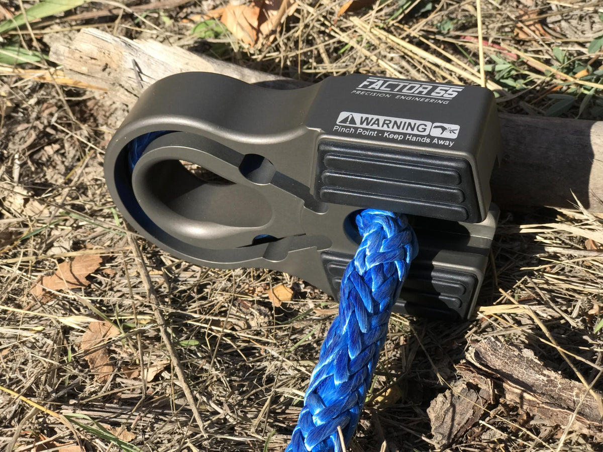 Factor 55 Winch Line Shackle Mount Splice On Foldable Gray