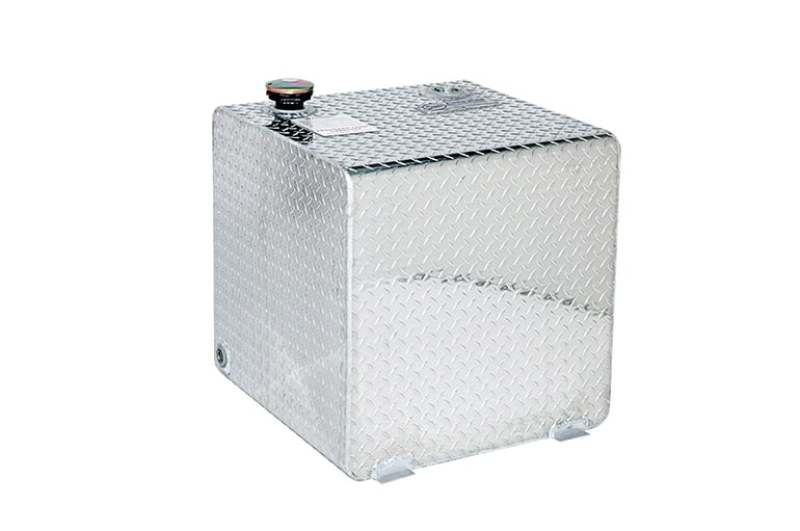 Dee Zee Universal Tanks - Square Brite-Tread Aluminum