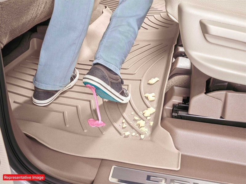 WeatherTech 12-17 Chevrolet Equinox / GMC Terrain (Incl. Denali) Front FloorLiner HP - Grey