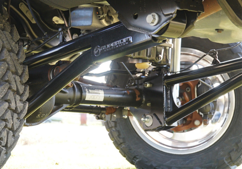 Superlift 23-24 Ford F-250/F-350/F-450 Radius Arm Kit