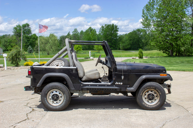 Fishbone Offroad Rock Slider with Tube Step