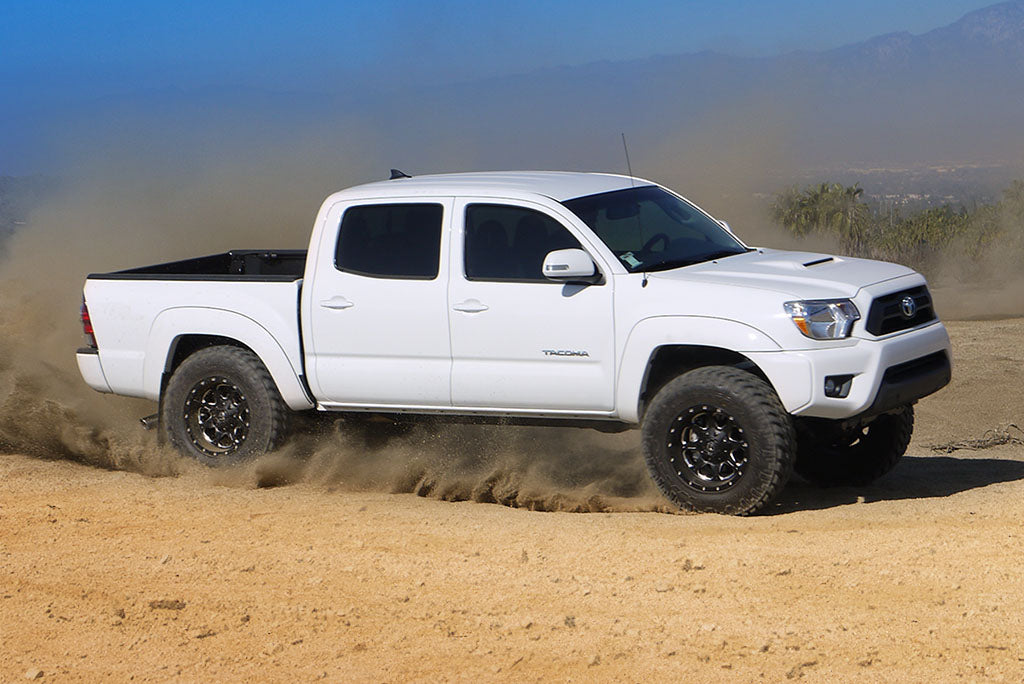 ICON 2005-2023 Toyota Tacoma 2.5 VS Extended Travel Remote Reservoir w/CDEV Coilover Kit 700 lbs/In Coils