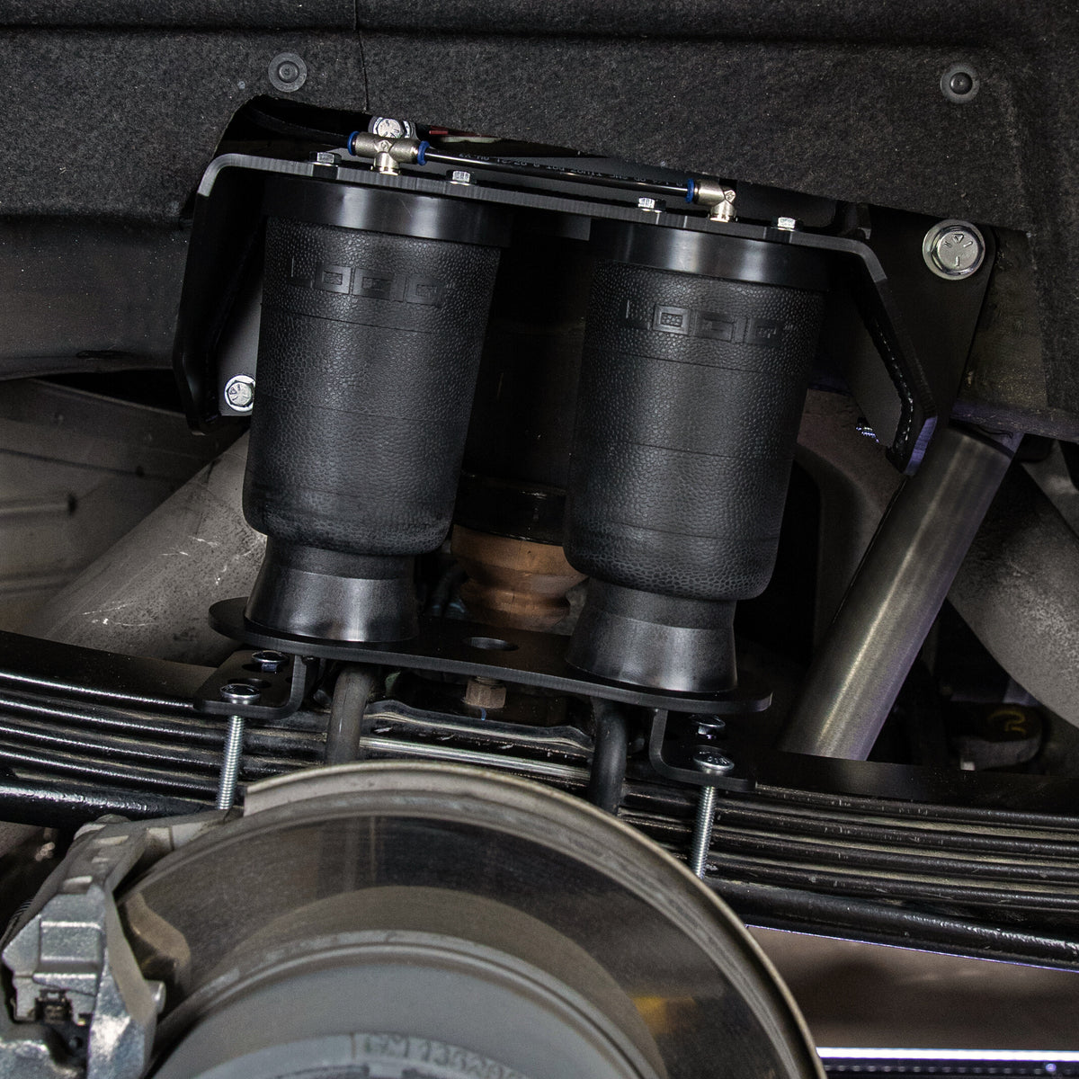 LogiQ 2020+ GM 2500 / 3500 Air Spring Kit