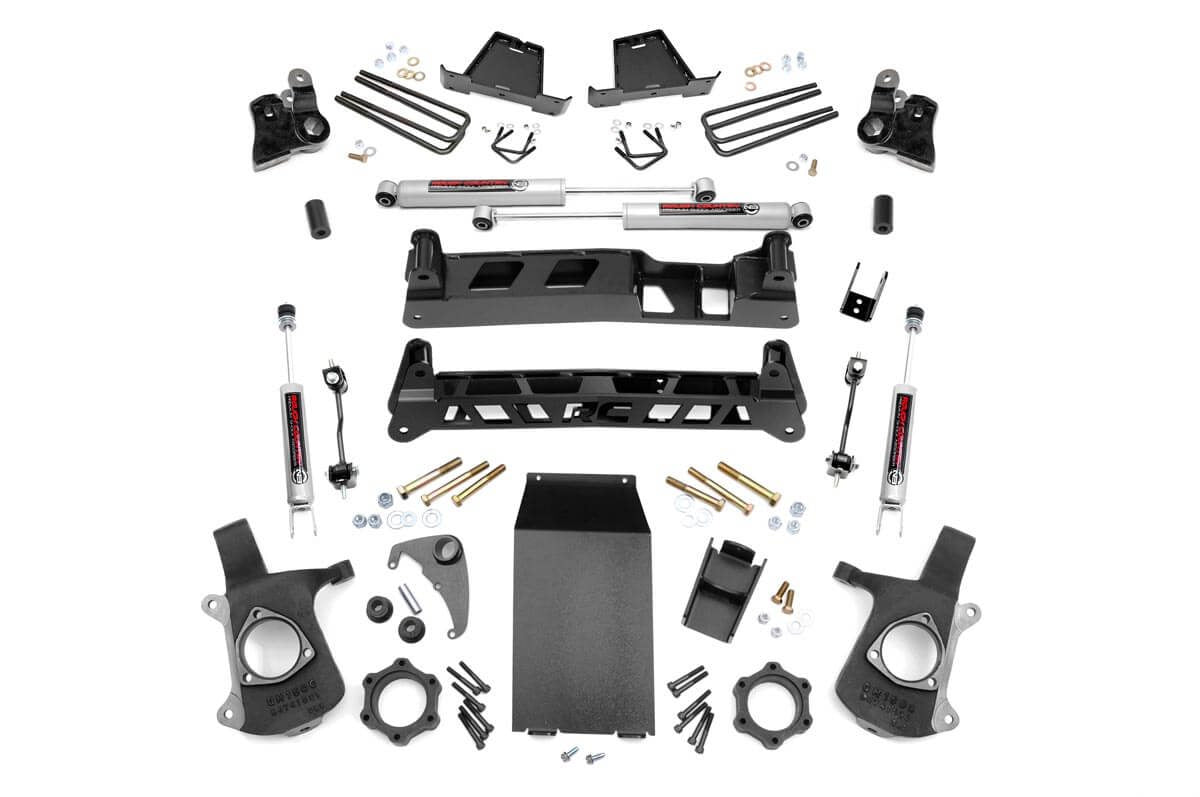 Rough Country  6 Inch Lift Kit | Chevy Silverado & GMC Sierra 1500 4WD (1999-2006 & Classic)