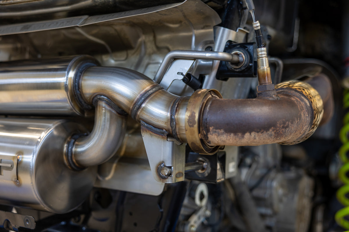 MBRP 2024-Up Polaris RZR XP 1000 Slip-on Stacked Dual-out Active Performance Exhaust