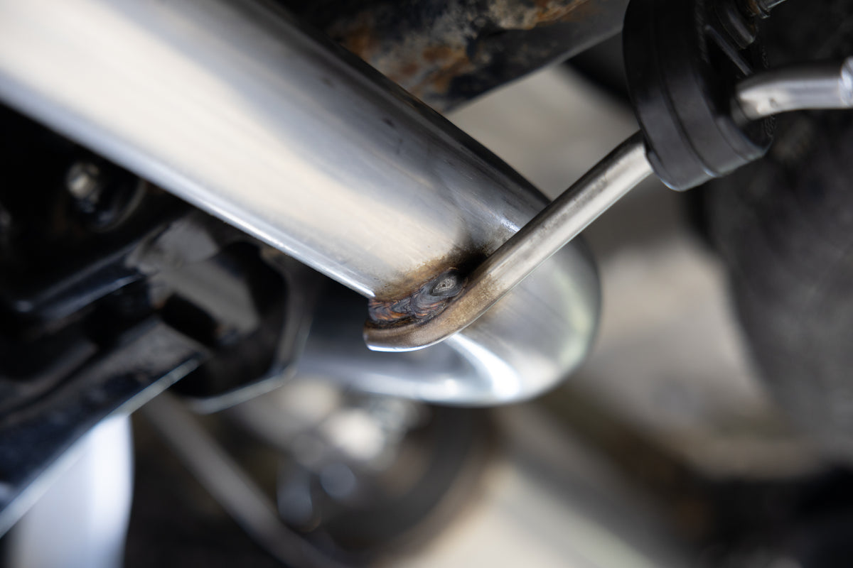 MBRP 20-25 Kia Telluride and Hyundai Palisade Armor Pro T304SS 2.5 Inch Axle-Back Single Rear Exit Dual Outlet CF Tip,