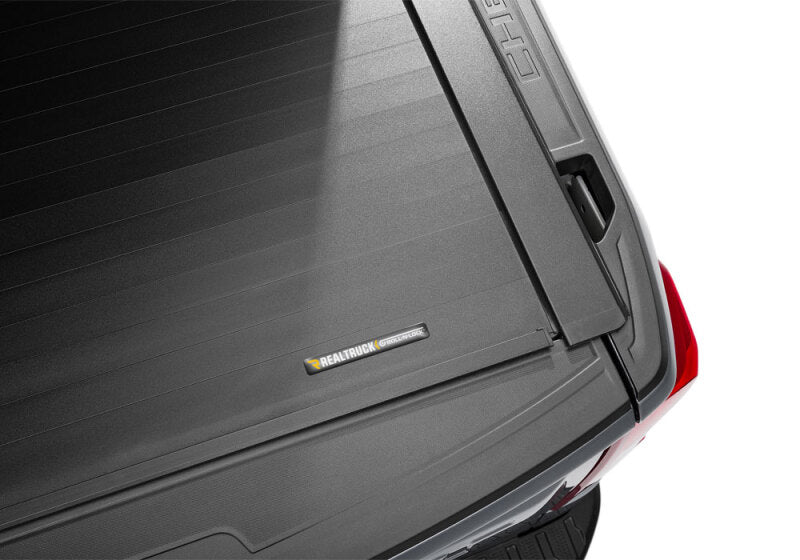 Roll-N-Lock 2023 Chevrolet Colorado/GMC Canyon (5ft 2in Bed) E-Series Retractable Tonneau Cover
