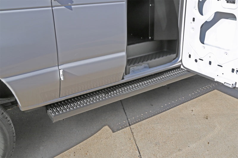 Dee Zee Universal Running Board Rough Step (77In Aluminum)