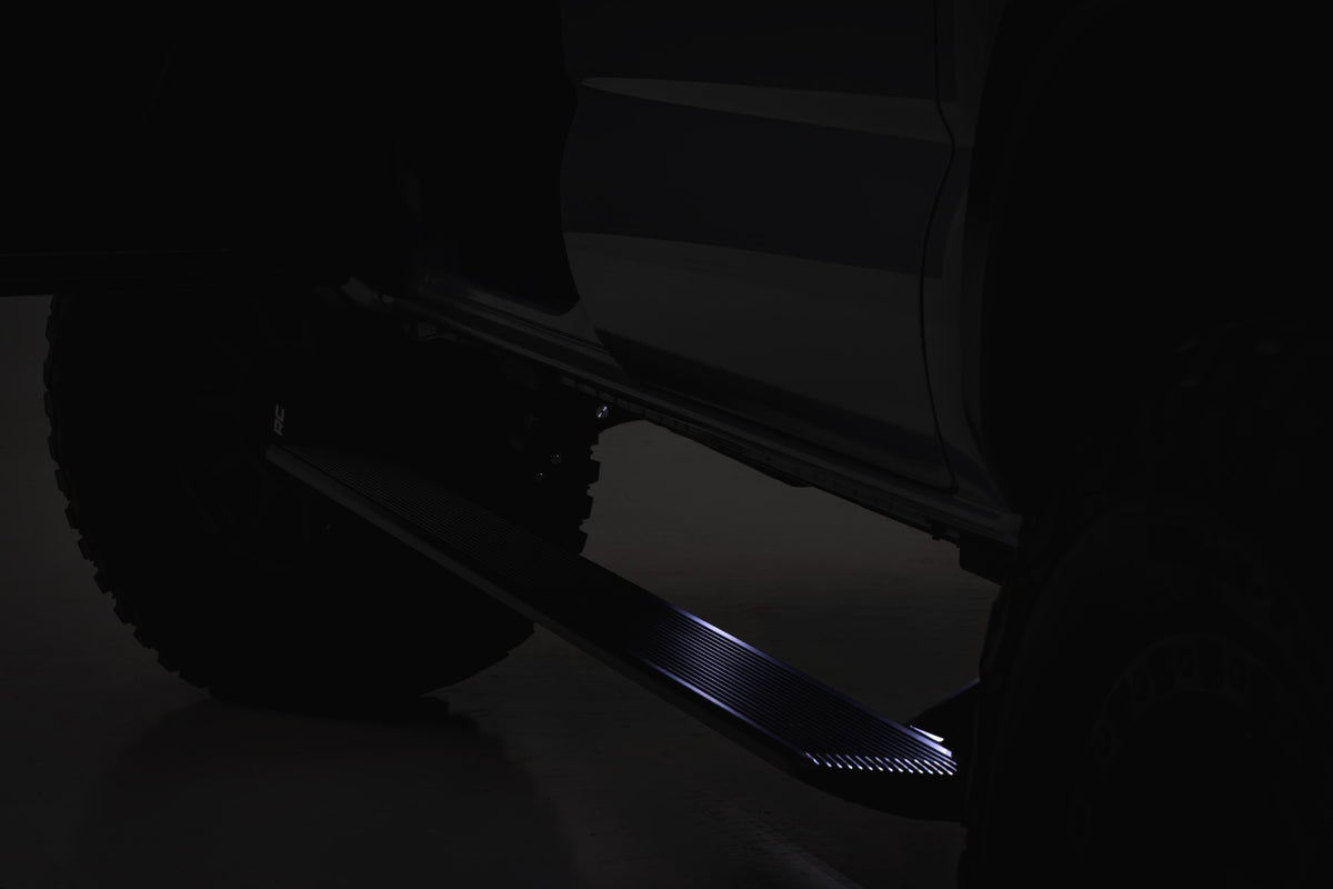Rough Country Power Running Boards | Double Cab | Toyota Tacoma 2WD/4WD (2005-2023)