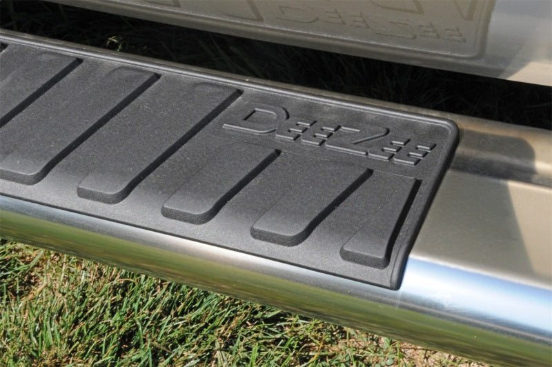 Dee Zee 99-23 Chevrolet/GMC/Dodge/Ford Full Size Truck Tubes - 6In Oval - Stainless Steel (RegCab)