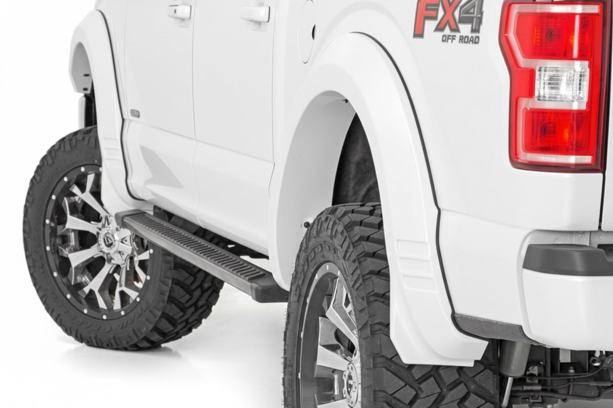 Rough Country  Fender Flares | SF1 | Z1 Oxford White | Ford F-150 2WD/4WD (2015-2017)