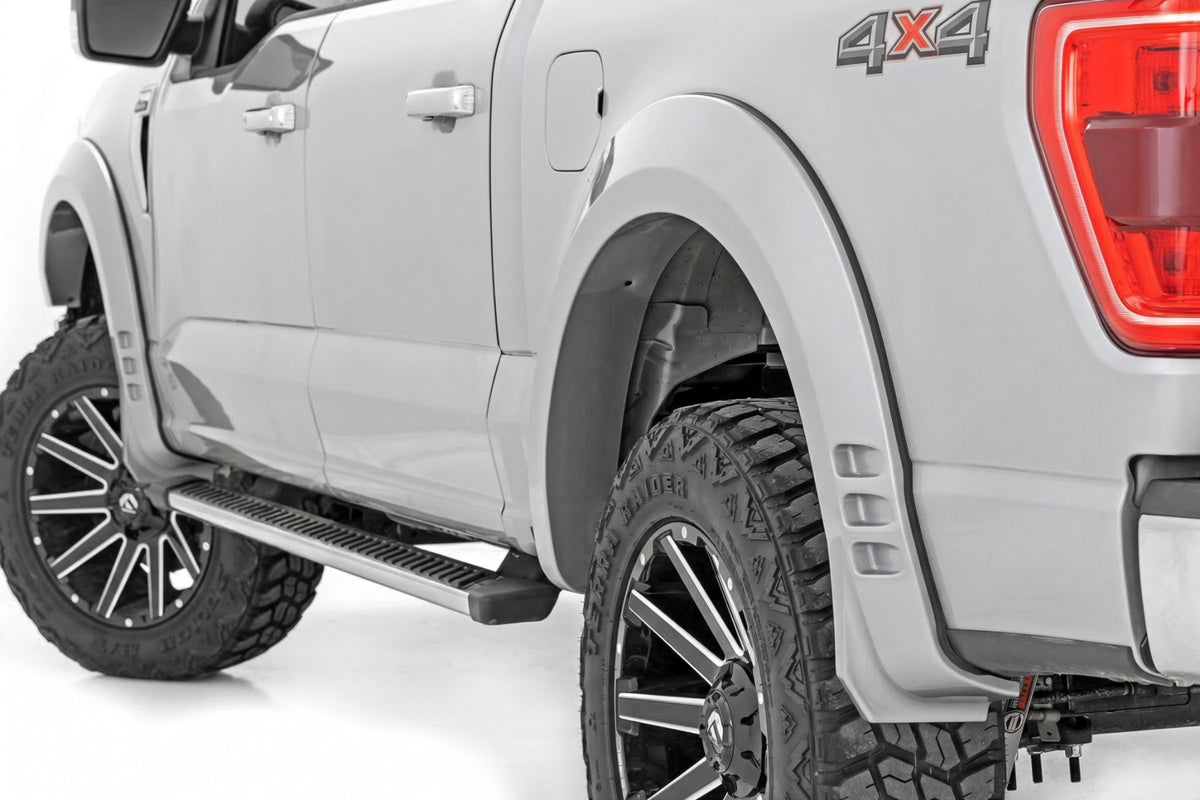 Rough Country  Fender Flares | SF1 | UX Ingot Silver Metallic | Ford F-150 2WD/4WD (21-26)