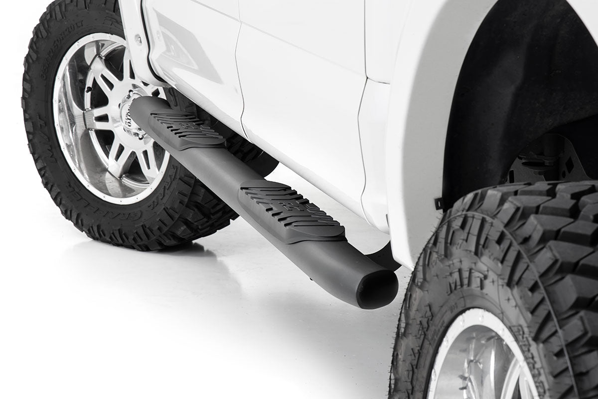 Rough Country  Oval Nerf Step | Crew Cab | Black | Ford F-150/Lightning/F-250/F-350/Raptor (15-26)