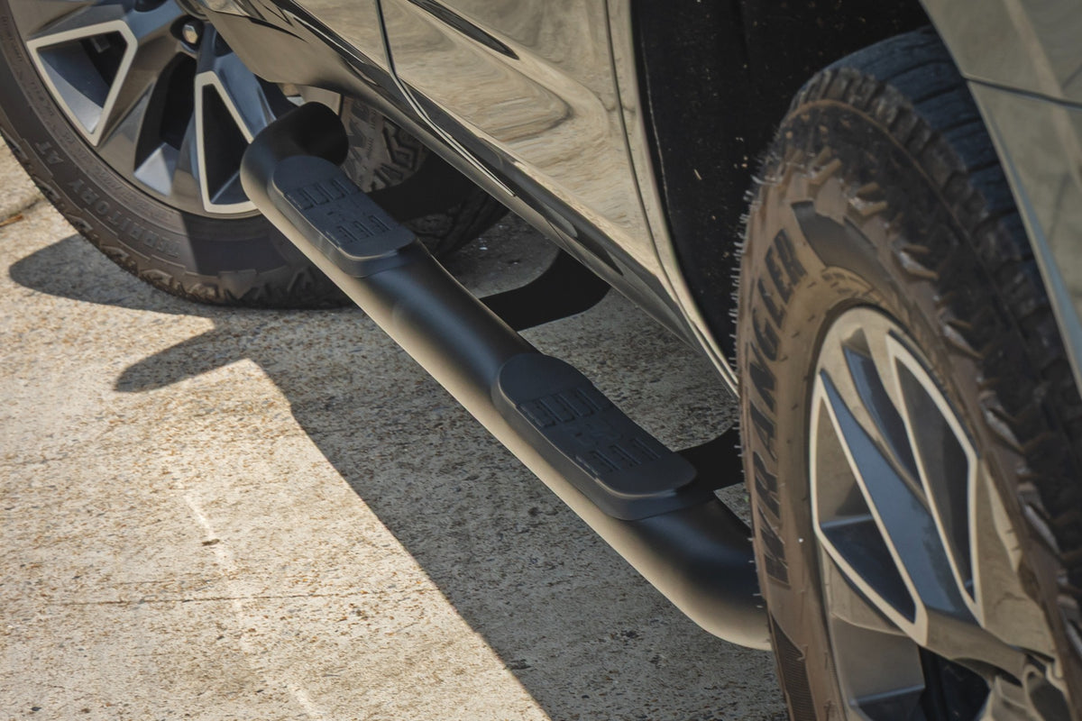 Rough Country Nerf Steps | 3-Inch Tube | Chevy/GMC Tahoe/Yukon (21-26)
