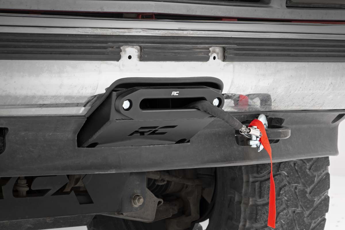 Rough Country  Hidden Winch Mounting Plate | Chevy C1500/K1500 Truck & SUV 4WD (1988-1999)