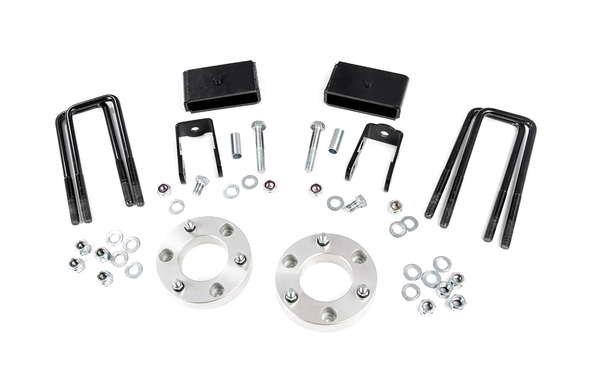Rough Country  2 Inch Lift Kit | Nissan Titan XD 2WD/4WD (2016-2024)