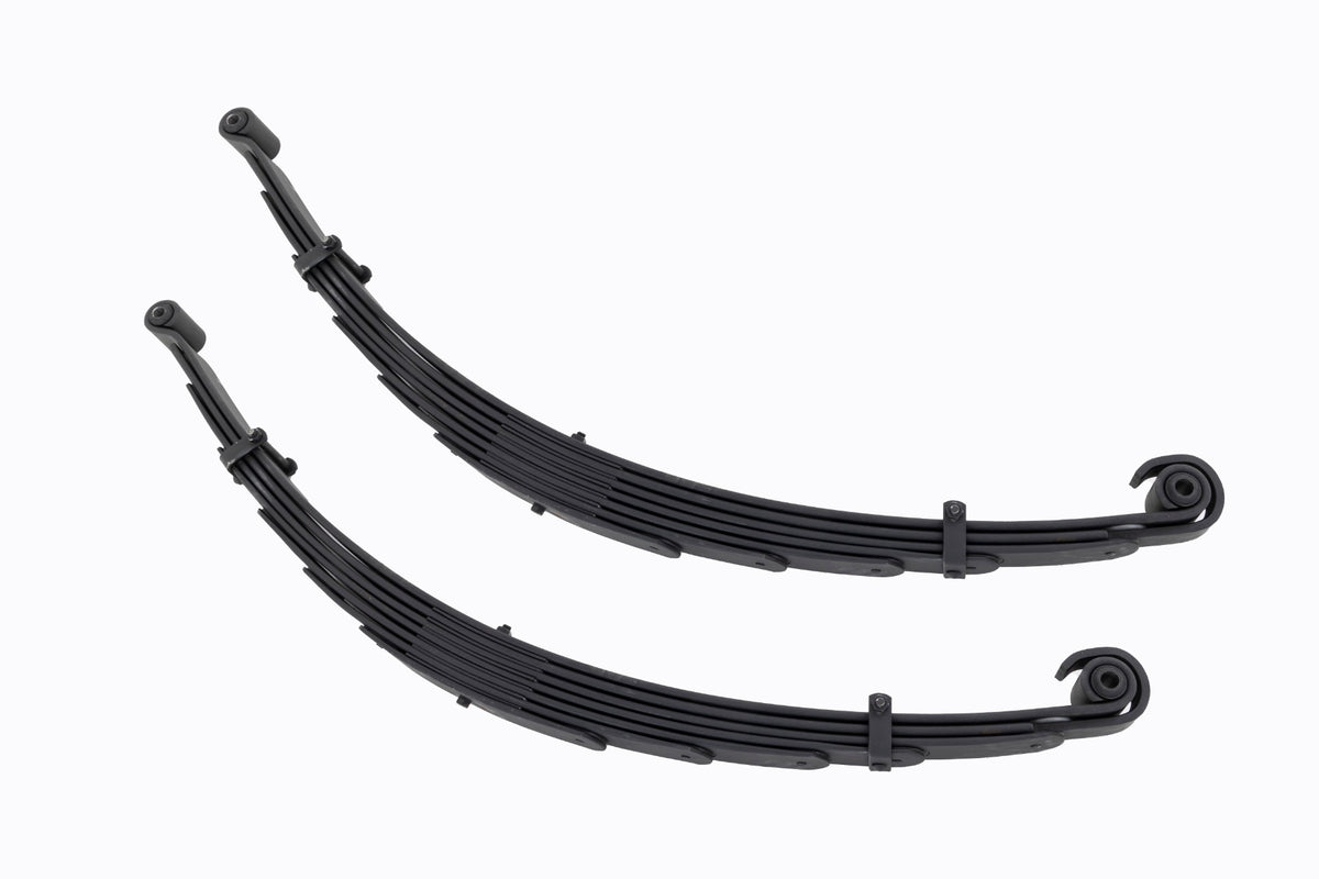 Rough Country  Front Leaf Springs | 6" Lift | Ford F-250/F-350 Super Duty 4WD (1999-2004)